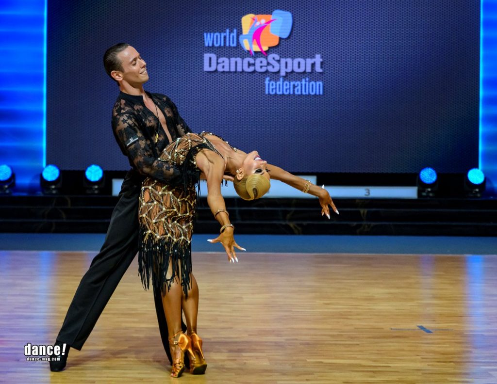latin amerikai táncok győr flames borítókép